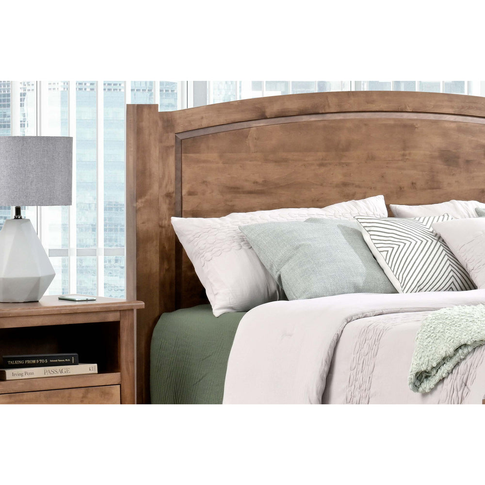 QW Amish Charlotte Bed