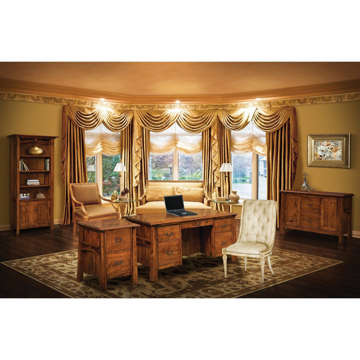 QW Amish Artesa Curio with Sliding Doors