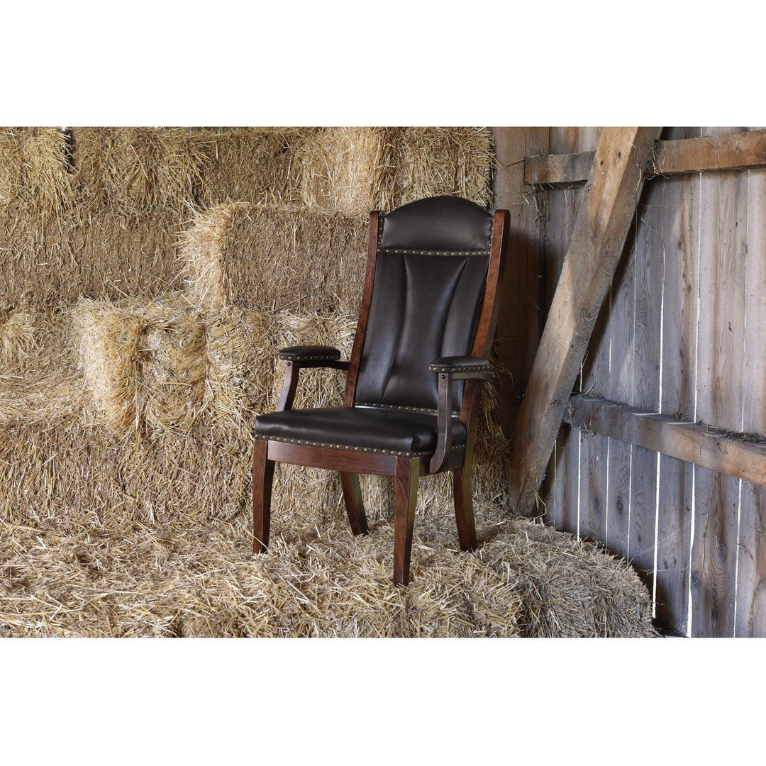 QW Amish Client Arm Chair