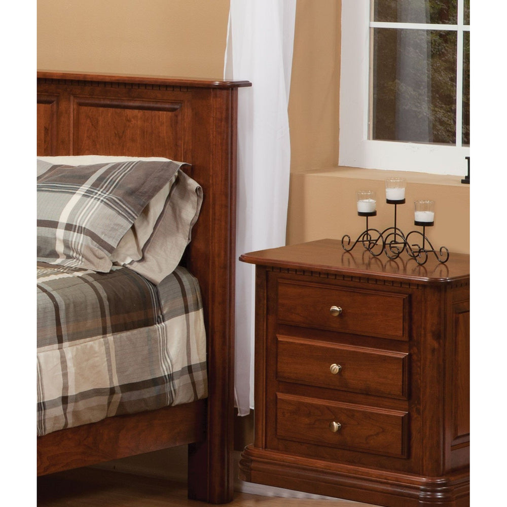 QW Amish Colonial Bed