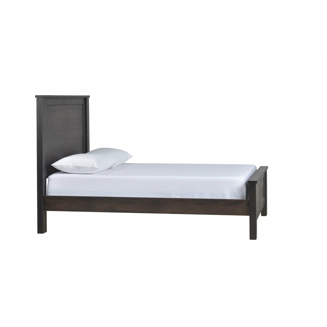 QW Amish Durango Bed