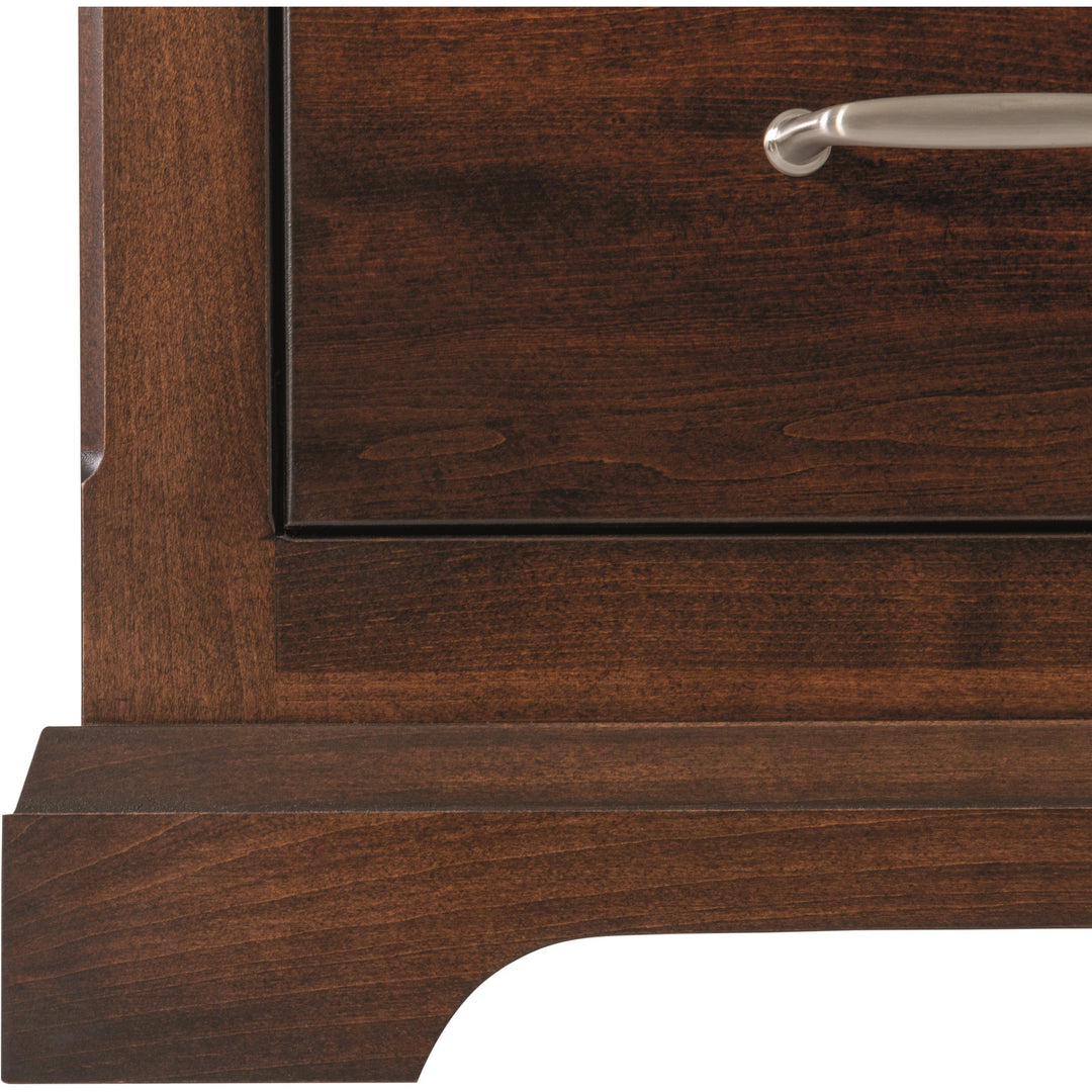 QW Amish Hampton Chest of Drawers