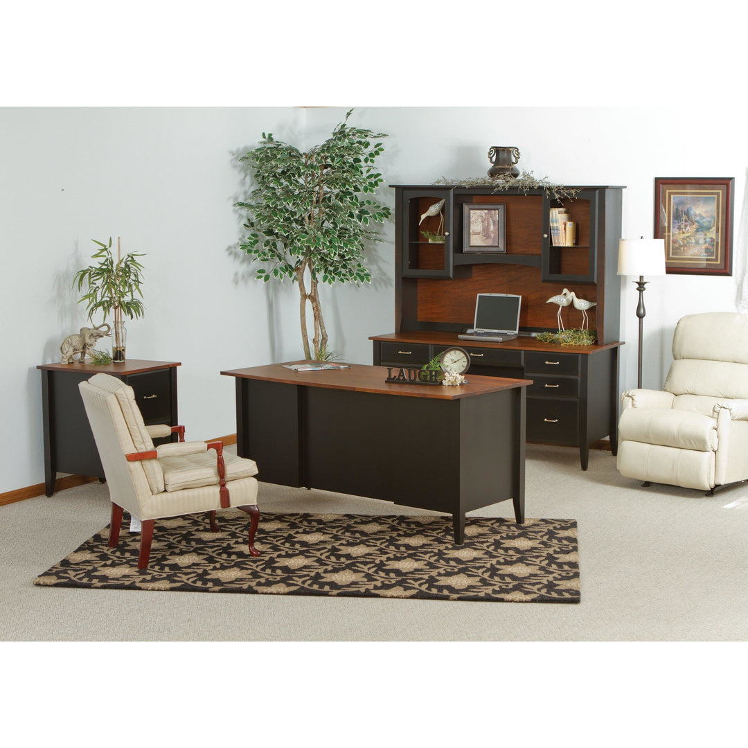 QW Amish Hampton Executive Desk