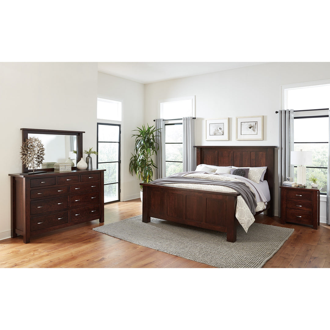 QW Amish Heidi Panel Bed