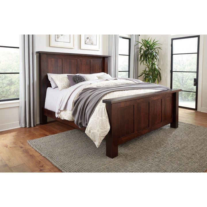 QW Amish Heidi Panel Bed