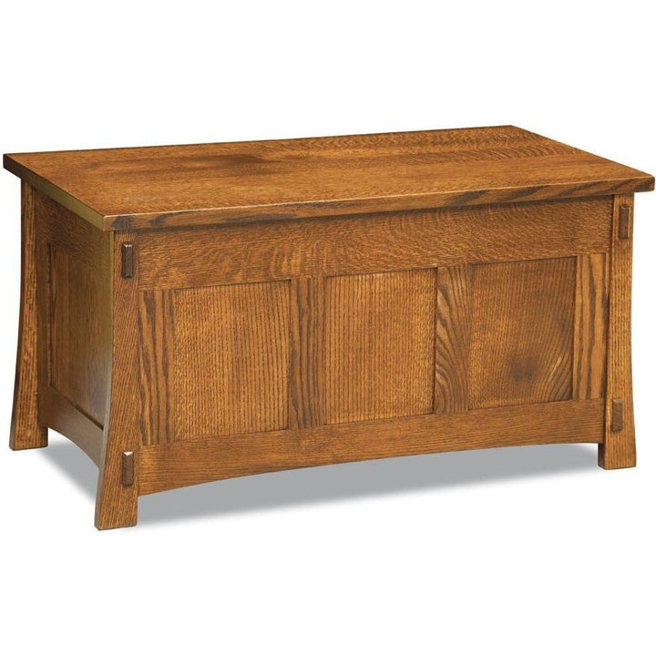 QW Amish Modesto Cedar Chest