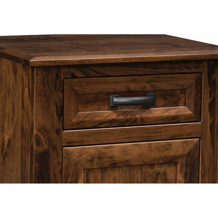 QW Amish Ventura 3 Drawer Nightstand