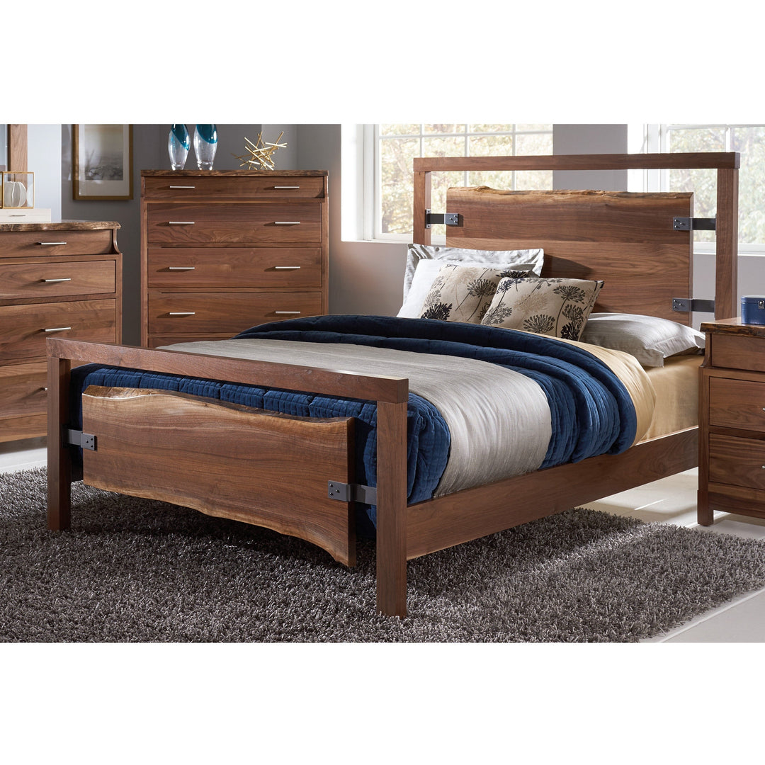 QW Amish Westmere Bed SPQW-WEQ